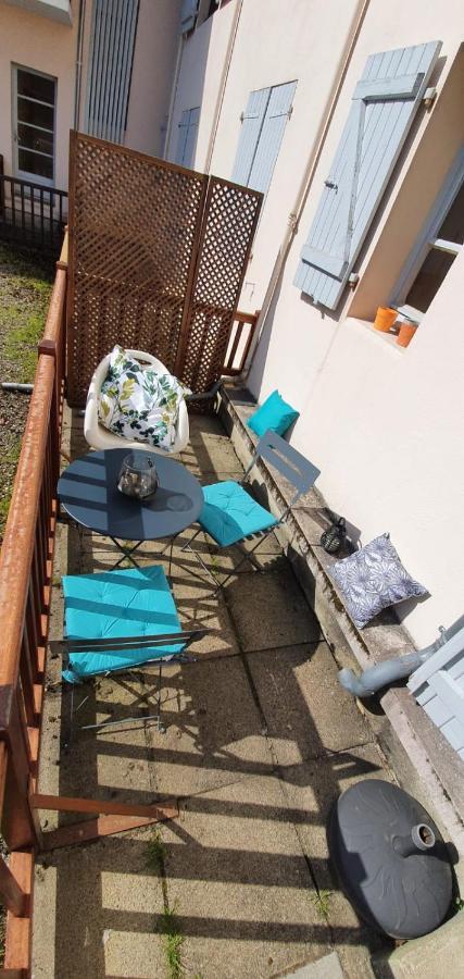 Studio Lumineux Au Centre Ville Bagneres-de-Bigorre Ngoại thất bức ảnh